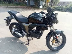 Suzuki Gixxer 155